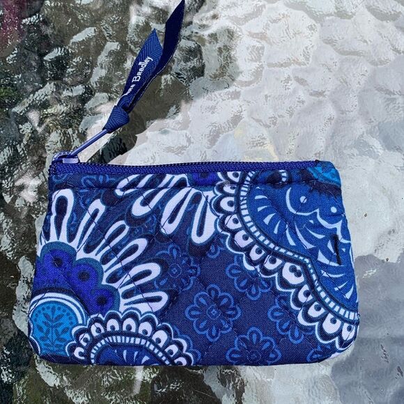 VERA BRADLEY BLUE TAPESTRY FLORAL 100% COTTON FABRIC COIN PURSE - Picture 1 of 3